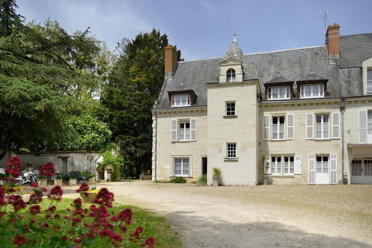 Logis Manoir De La Giraudiere Beaumont-en-Véron Exteriör bild